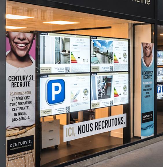 ecran vitrine pour agence immo