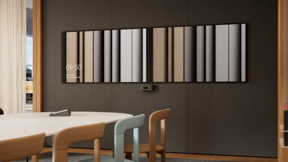 Cámara IA Rally instalada en una sala de reuniones